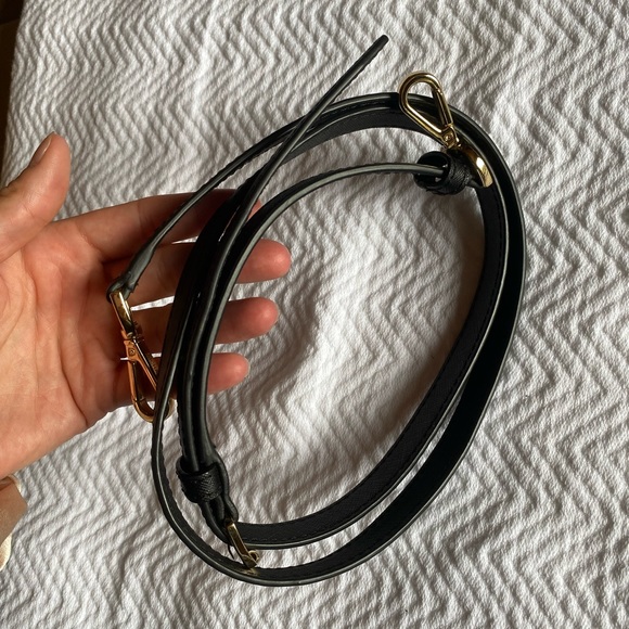 Michael Kors Purse - Picture 5 of 5